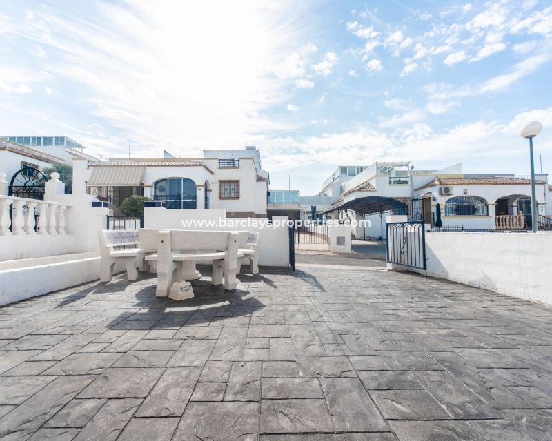 Wederverkoop - Quad - Urb. La Marina