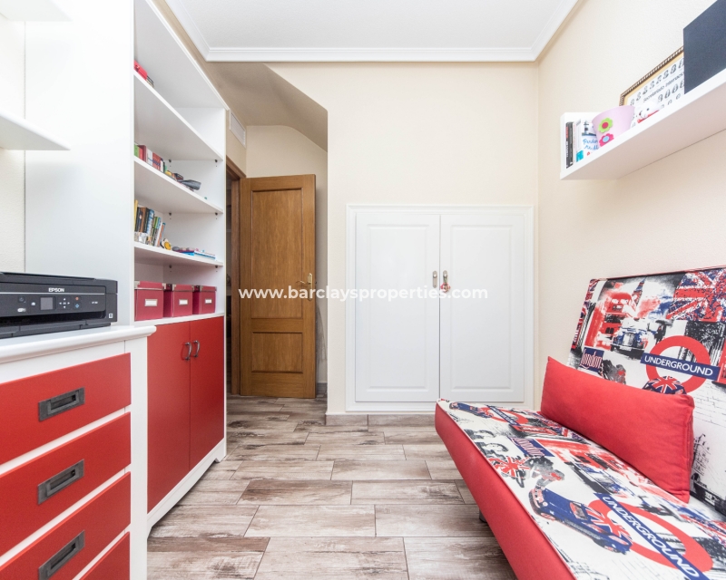 Wederverkoop - Quad - Urb. La Marina