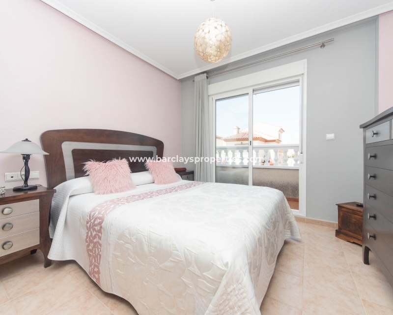 Wederverkoop - Quad - Urb. La Marina