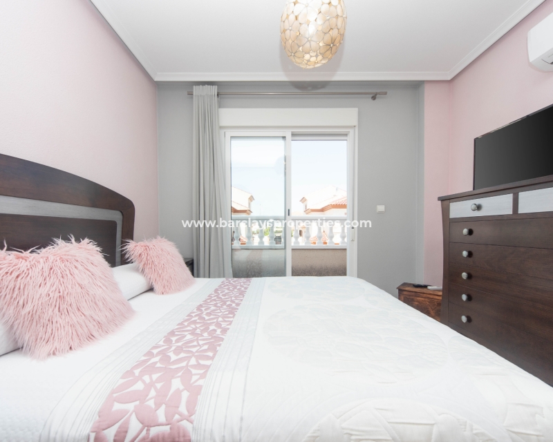 Wederverkoop - Quad - Urb. La Marina