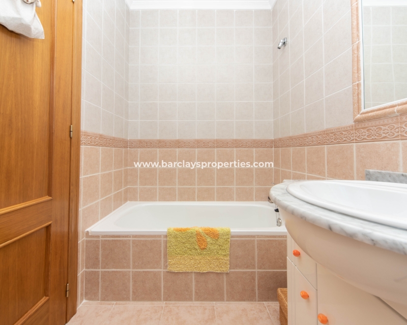 Wederverkoop - Quad - Urb. La Marina