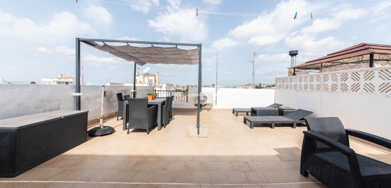 Wederverkoop - Quad - Urb. La Marina