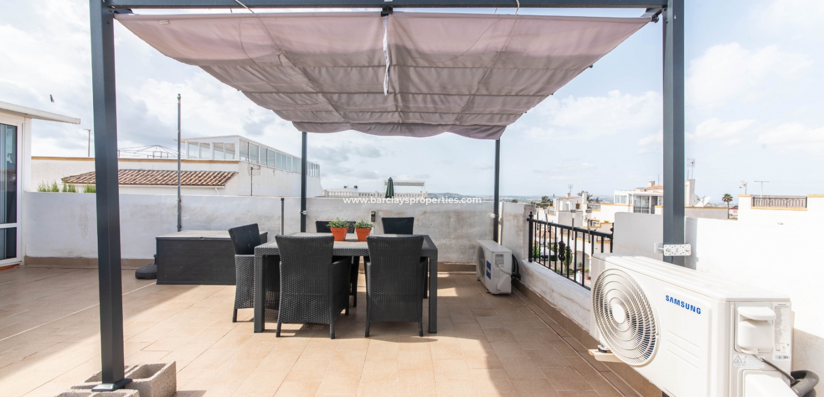 Wederverkoop - Quad - Urb. La Marina