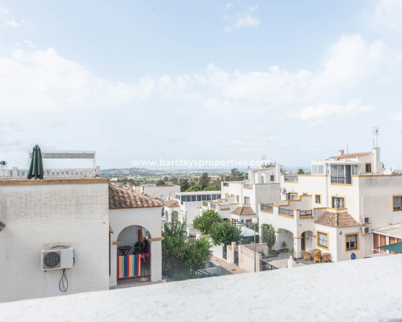 Wederverkoop - Quad - Urb. La Marina