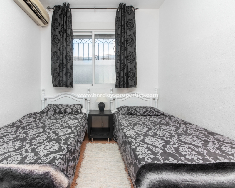 Wederverkoop - Quad - Urb. La Marina