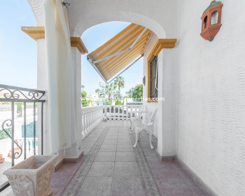 Wederverkoop - Quad - Urb. La Marina