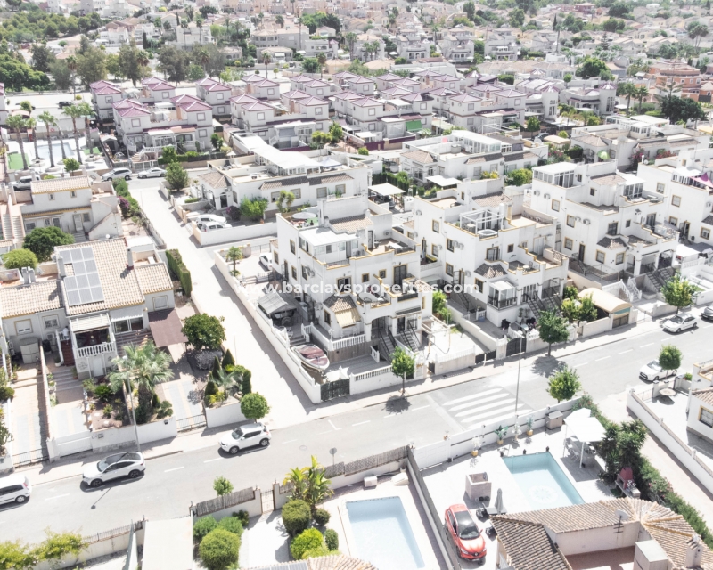 Wederverkoop - Quad - Urb. La Marina