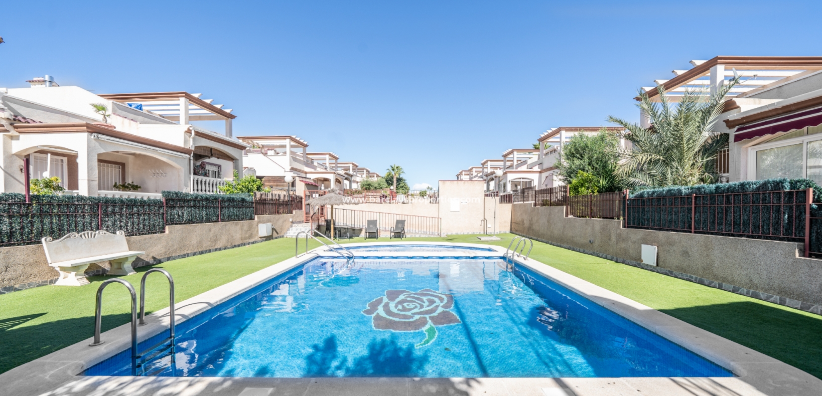 Wederverkoop - Quad - Urb. La Marina