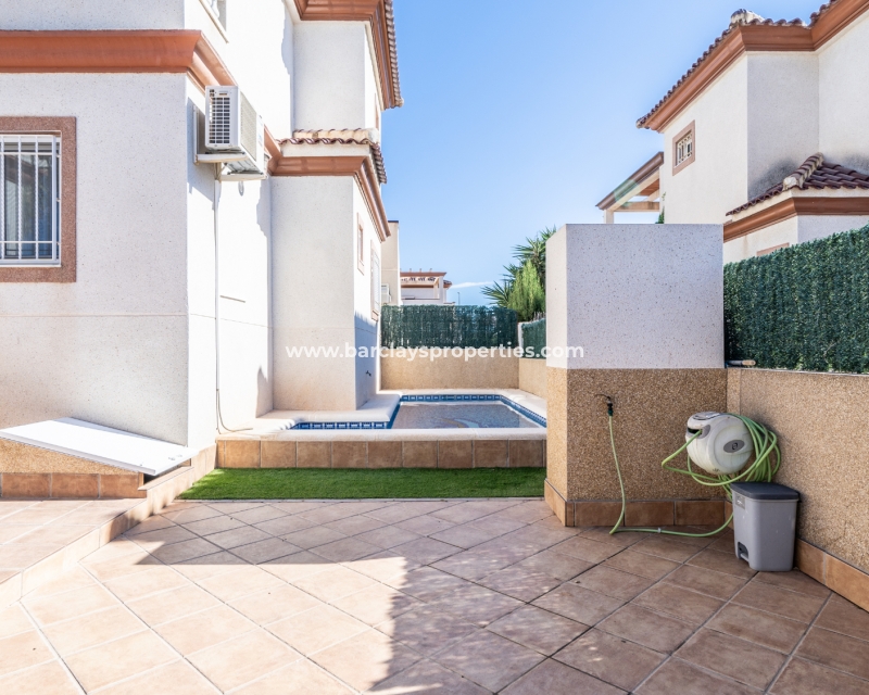 Wederverkoop - Quad - Urb. La Marina