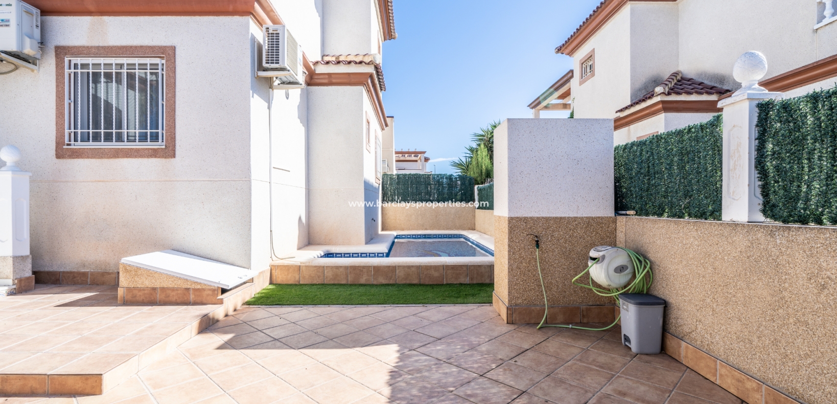 Wederverkoop - Quad - Urb. La Marina