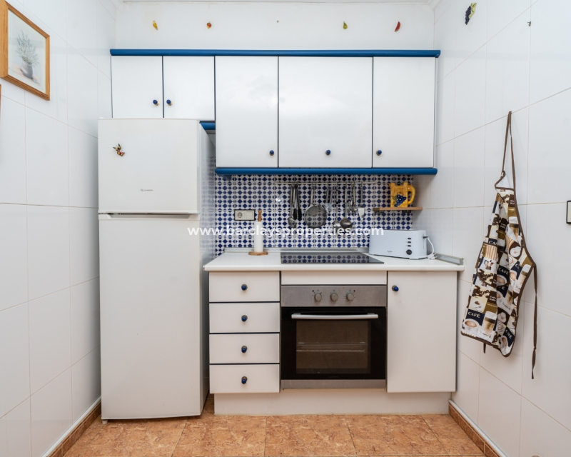 Wederverkoop - Quad - Urb. La Marina