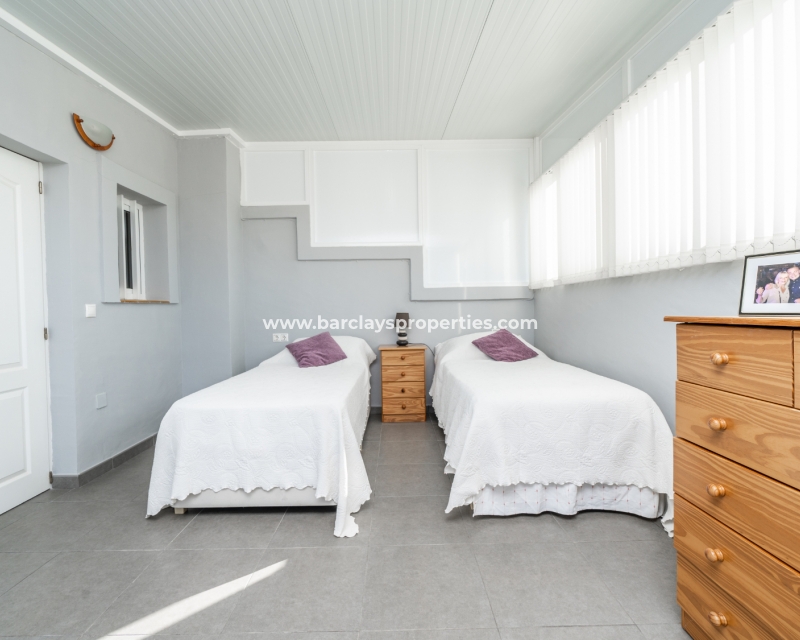 Wederverkoop - Quad - Urb. La Marina