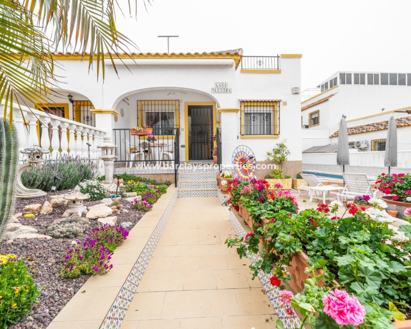 Wederverkoop - Quad - Urb. La Marina