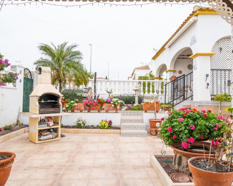 Wederverkoop - Quad - Urb. La Marina