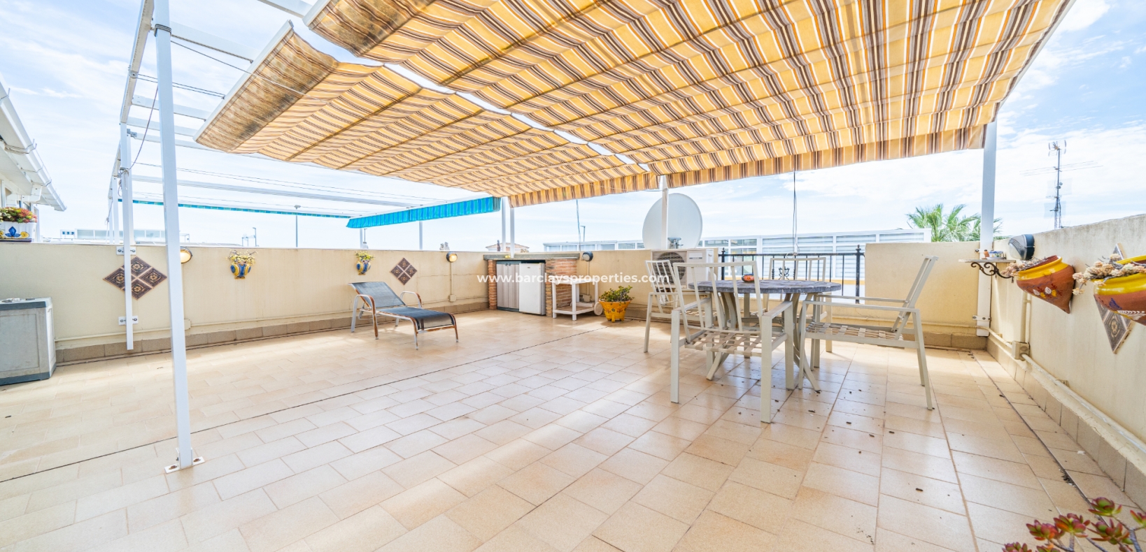 Wederverkoop - Quad - Urb. La Marina