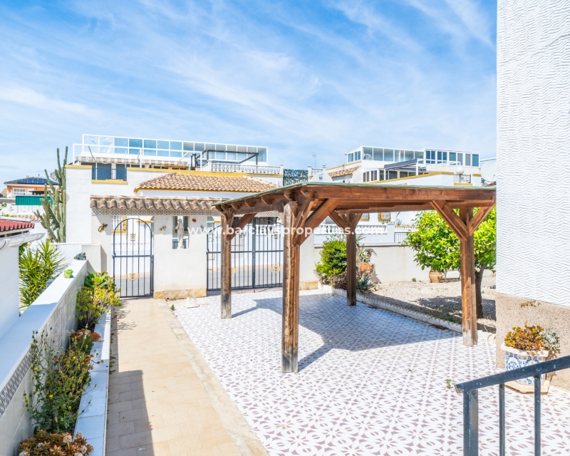 Wederverkoop - Quad - Urb. La Marina