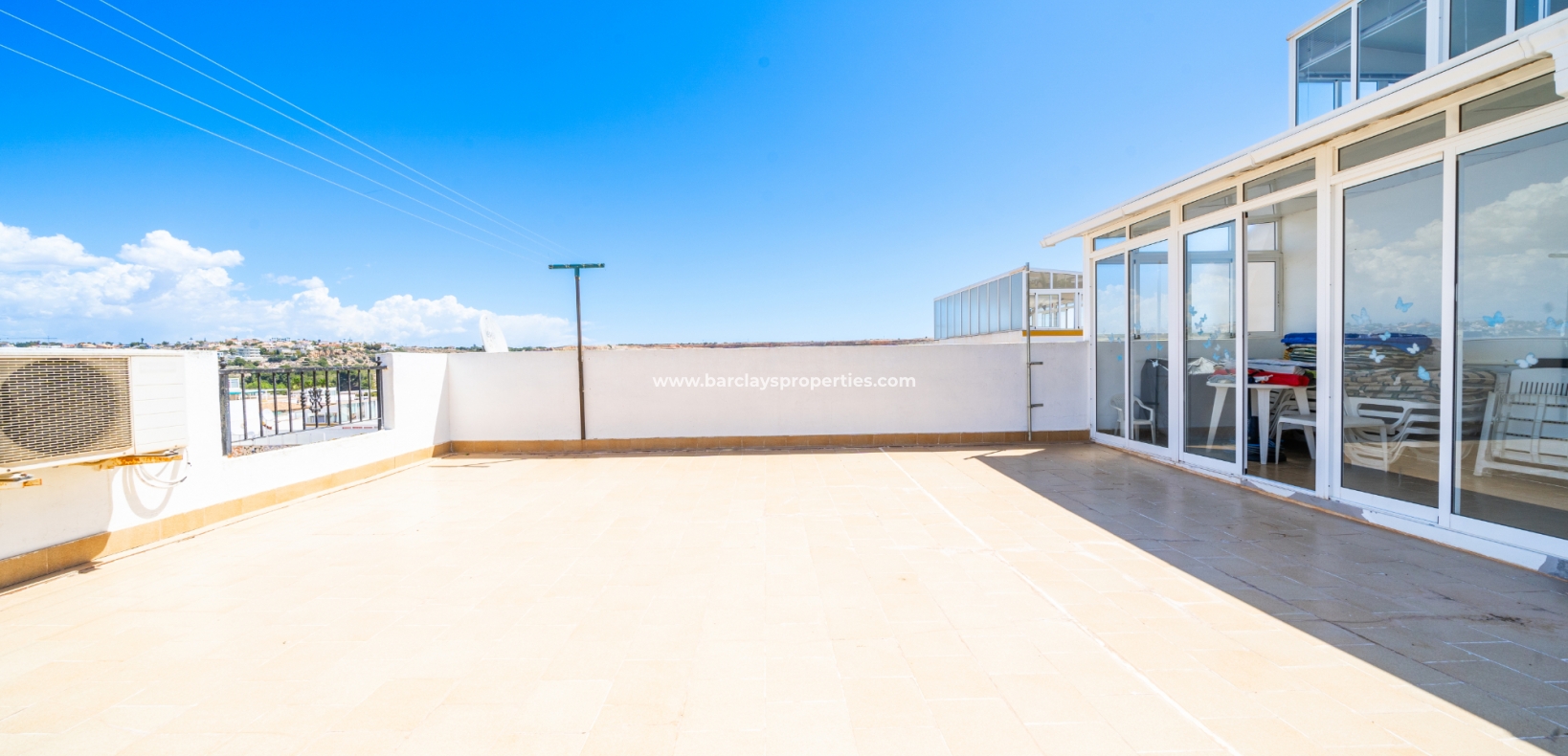 Wederverkoop - Quad - Urb. La Marina