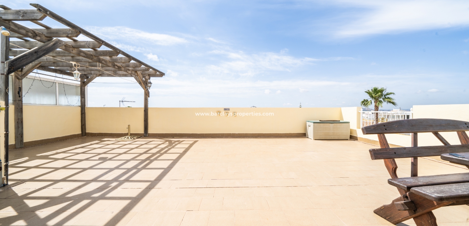 Wederverkoop - Quad - Urb. La Marina