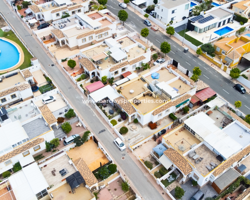 Wederverkoop - Quad - Urb. La Marina