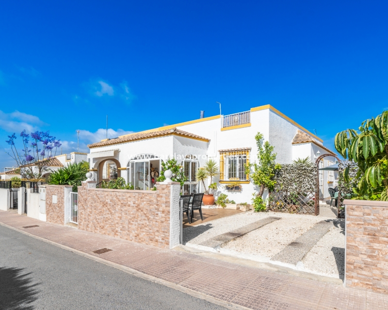 Wederverkoop - Quad - Urb. La Marina