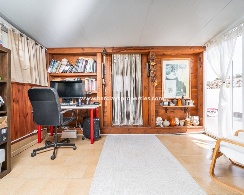 Wederverkoop - Quad - Urb. La Marina