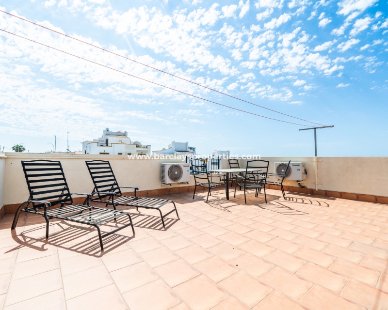 Wederverkoop - Quad - Urb. La Marina