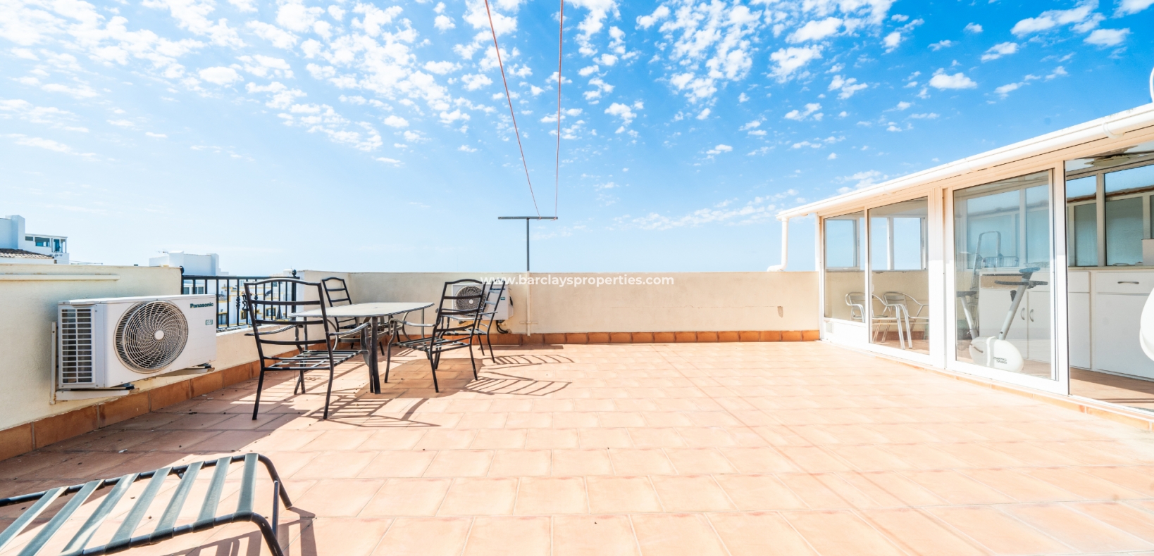 Wederverkoop - Quad - Urb. La Marina