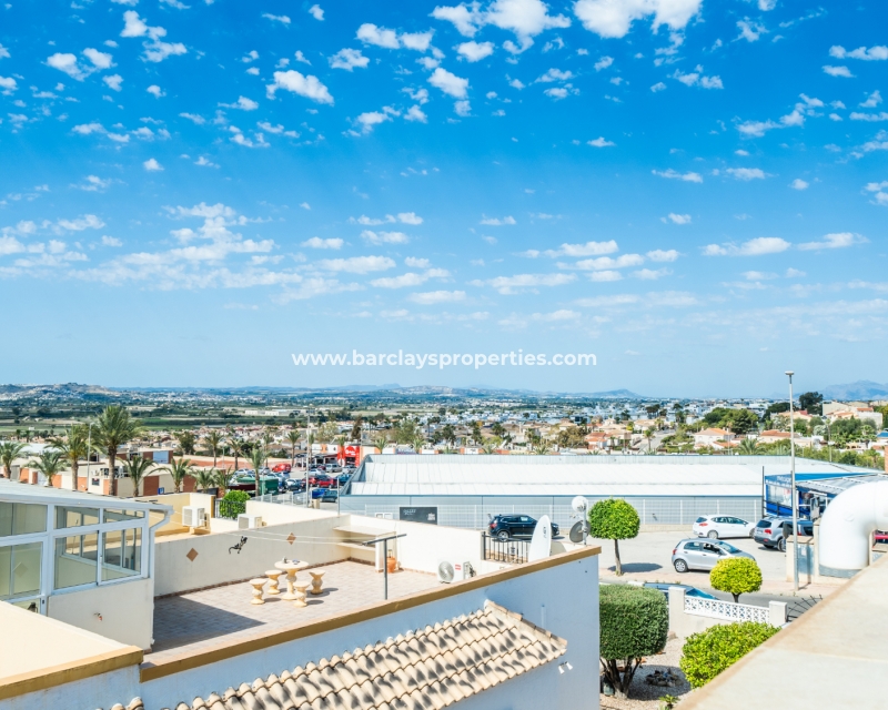 Wederverkoop - Quad - Urb. La Marina