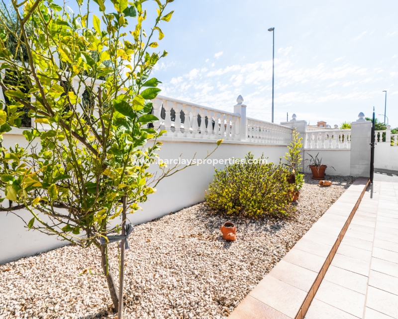 Wederverkoop - Quad - Urb. La Marina