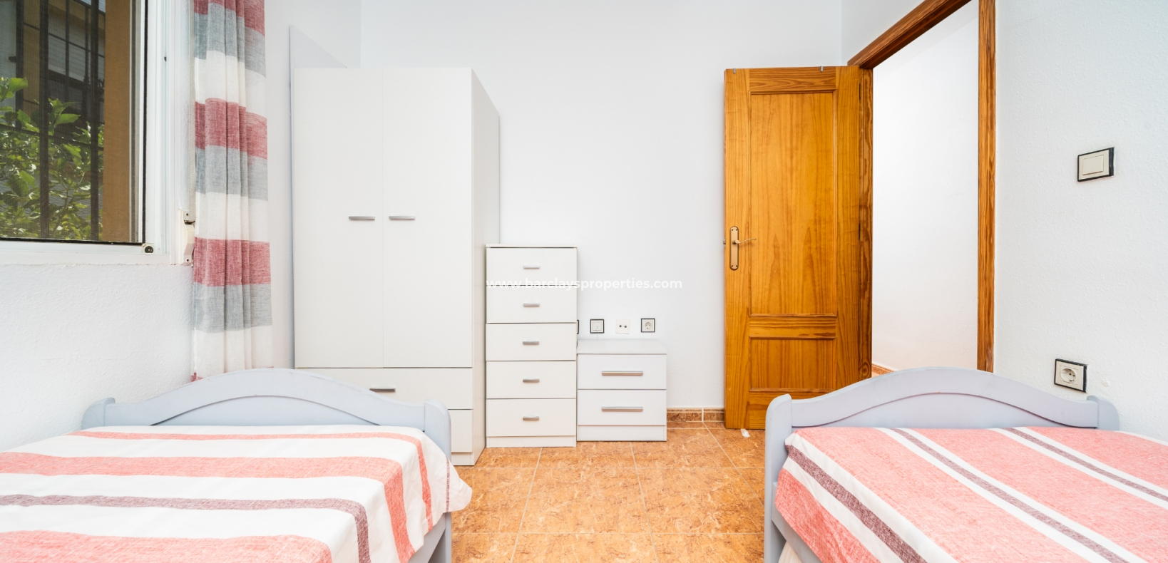 Wederverkoop - Quad - Urb. La Marina