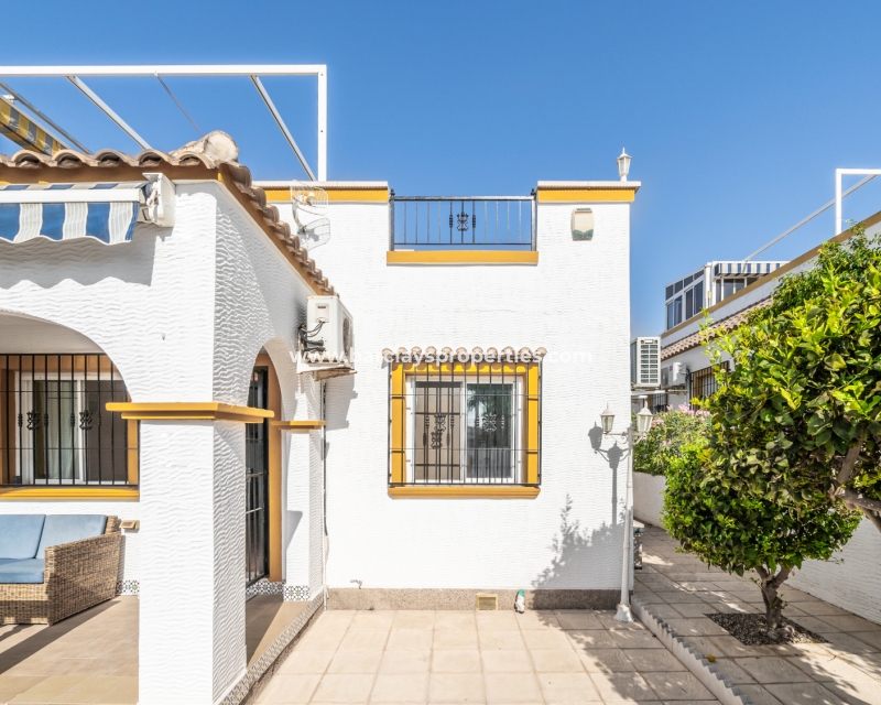 Wederverkoop - Quad - Urb. La Marina