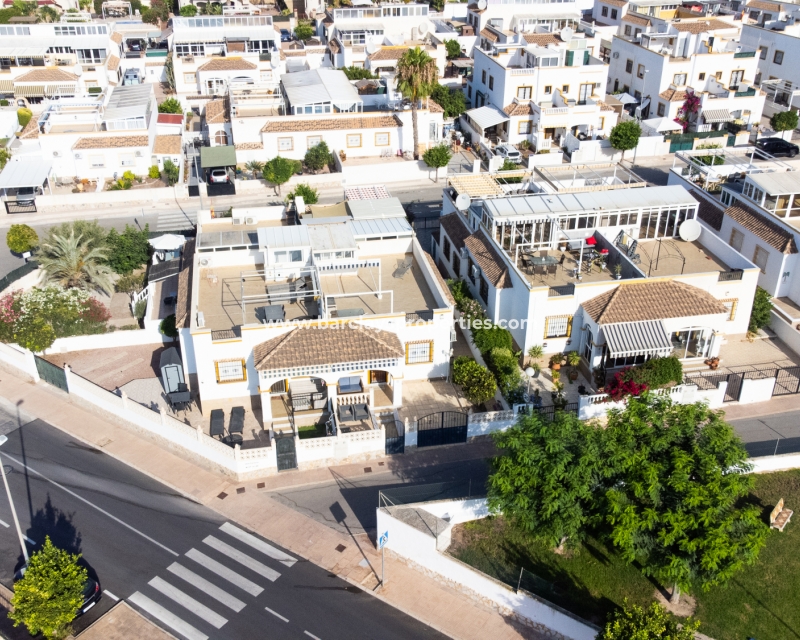 Wederverkoop - Quad - Urb. La Marina