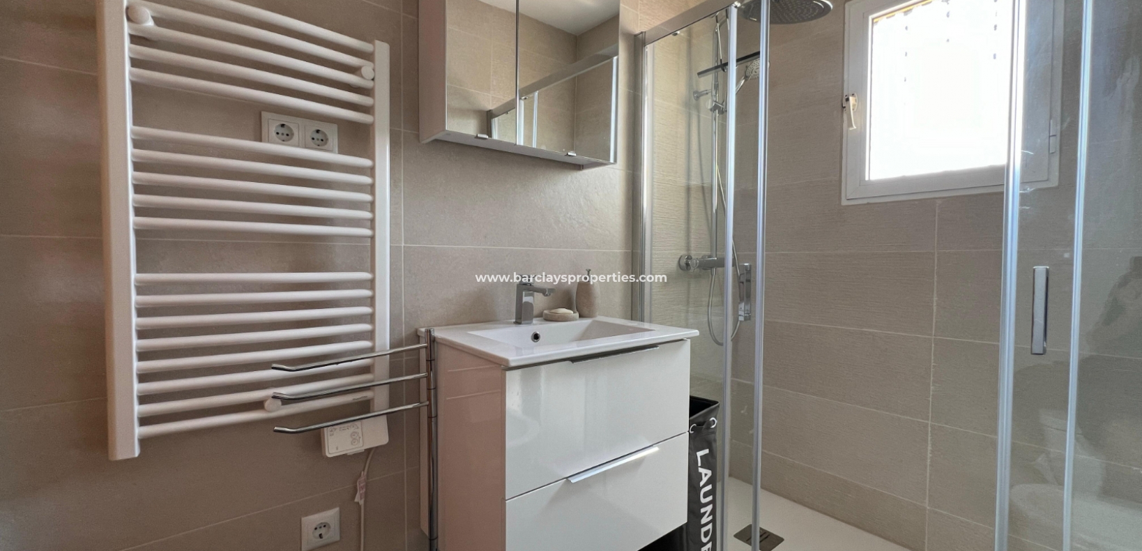 Wederverkoop - Quad - Urb. La Marina