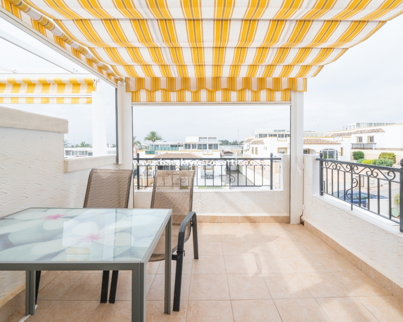 Wederverkoop - Quad - Urb. La Marina