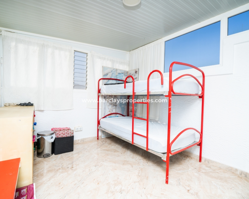 Wederverkoop - Quad - Urb. La Marina