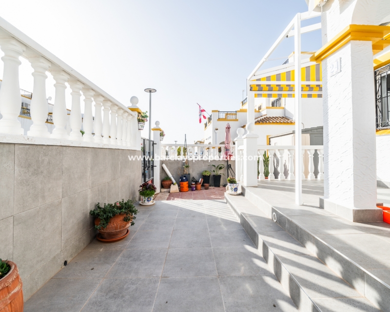 Wederverkoop - Quad - Urb. La Marina