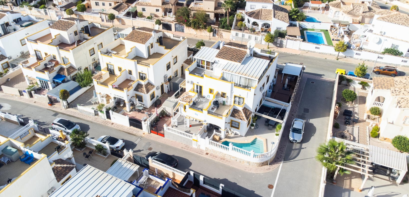 Wederverkoop - Quad - Urb. La Marina