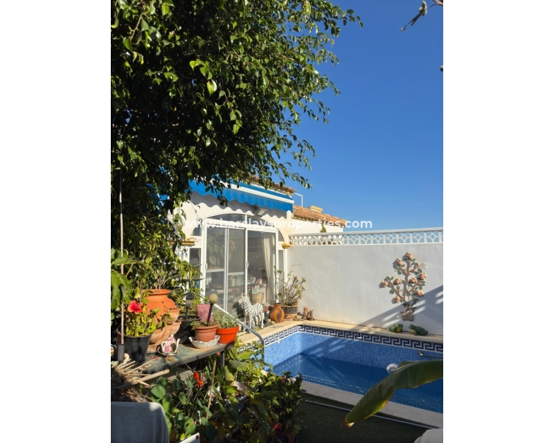 Wederverkoop - Quad - Urb. La Marina