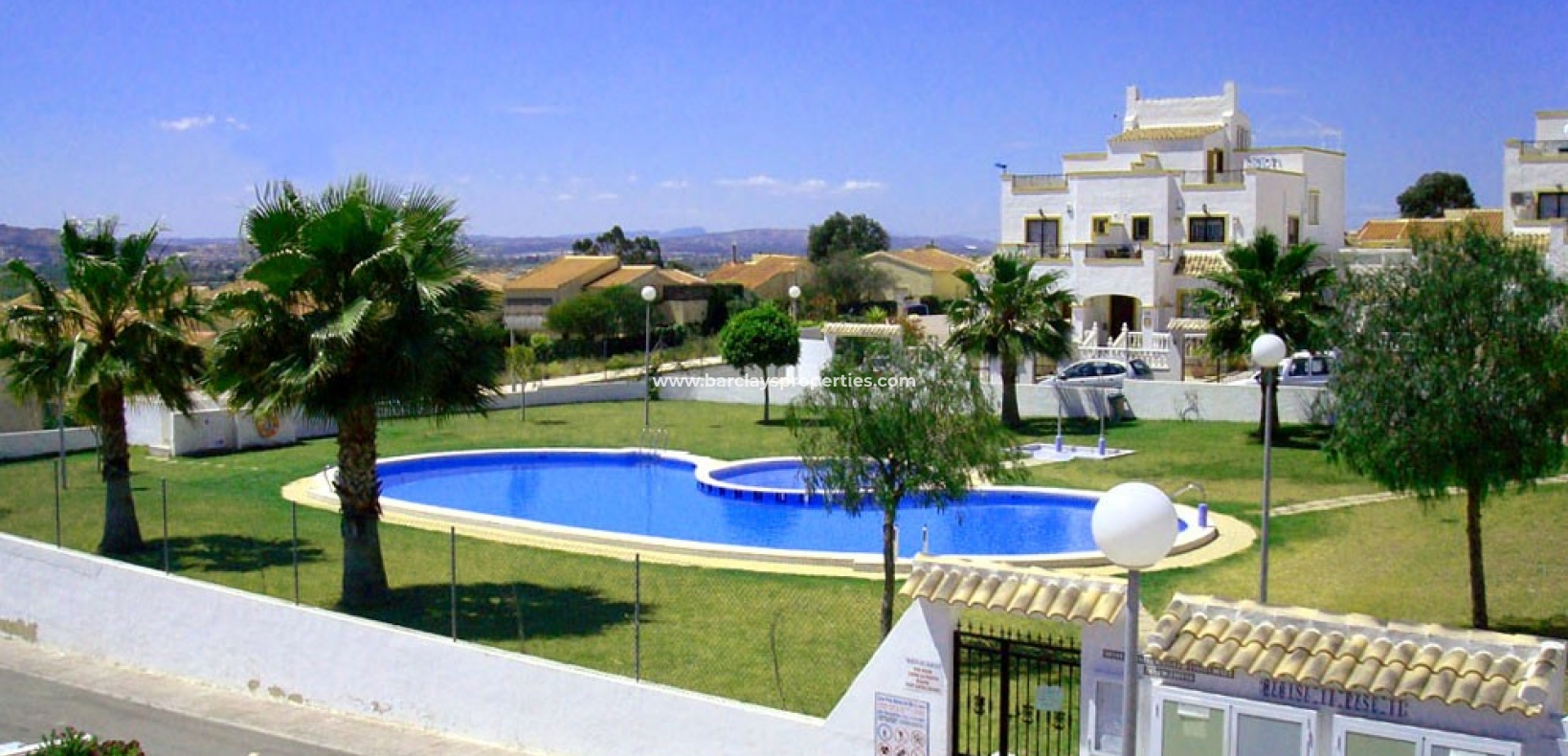 Wederverkoop - Quad - Urb. La Marina