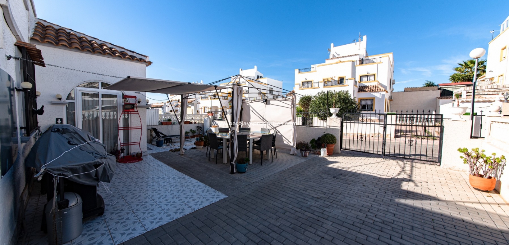 Wederverkoop - Quad - Urb. La Marina