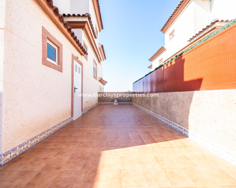 Wederverkoop - Quad - Urb. La Marina