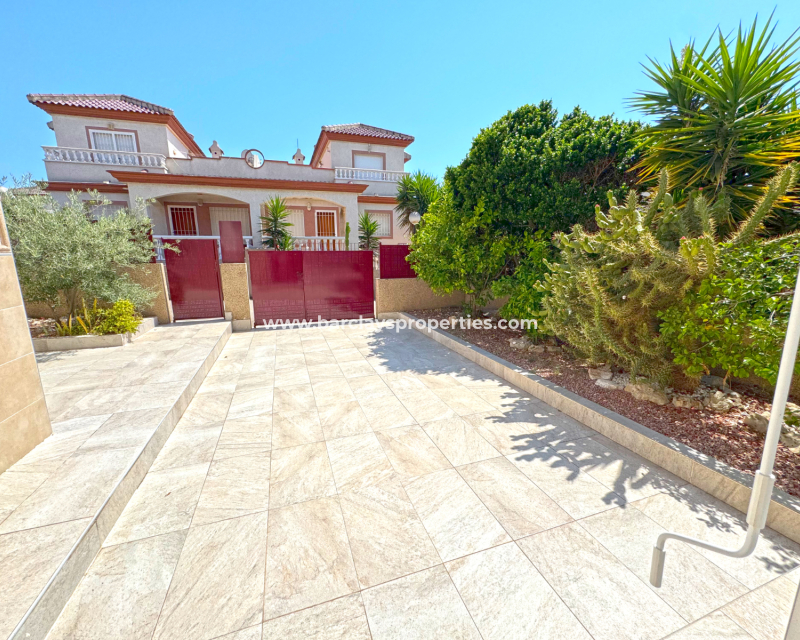 Wederverkoop - Quad - Urb. La Marina