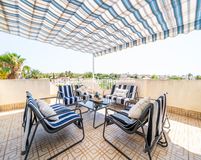 Wederverkoop - Quad - Urb. La Marina