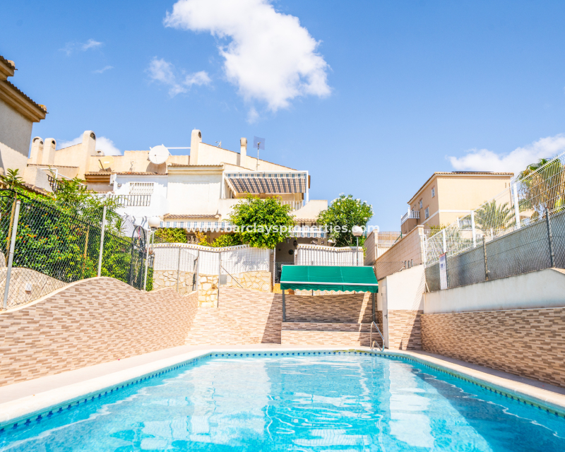 Wederverkoop - Quad - Urb. La Marina