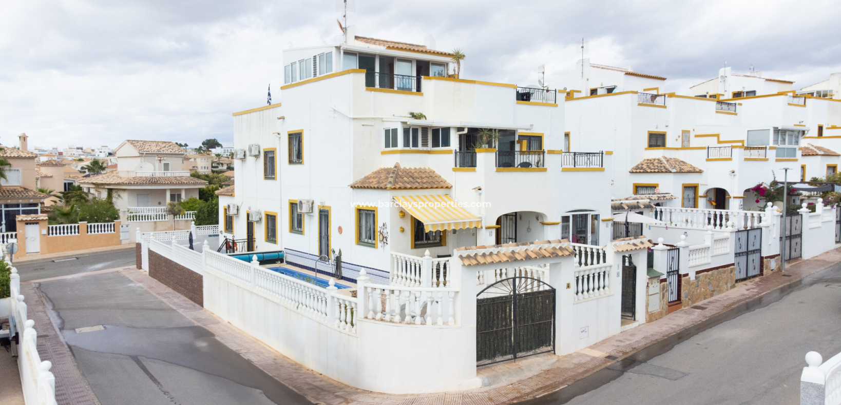 Wederverkoop - Quad - Urb. La Marina