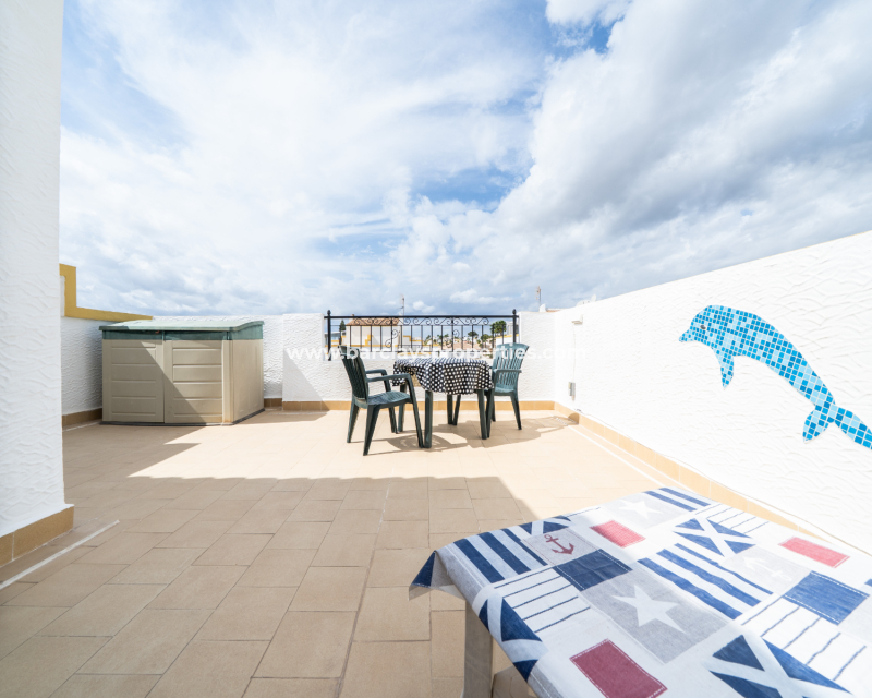 Wederverkoop - Quad - Urb. La Marina