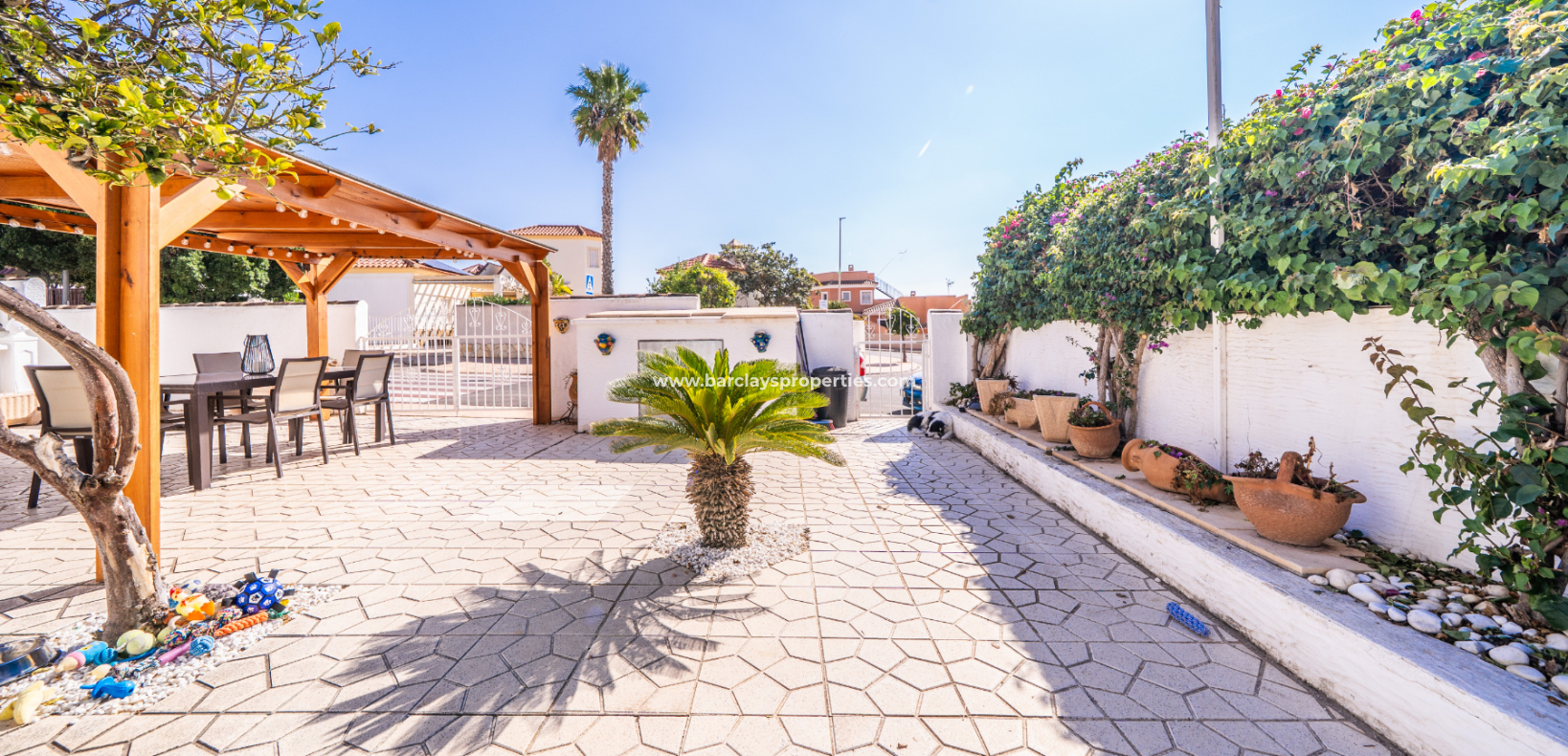 Wederverkoop - Quad - Urb. La Marina