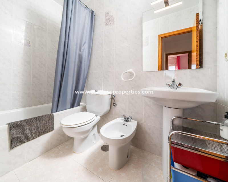 Wederverkoop - Quad - Urb. La Marina