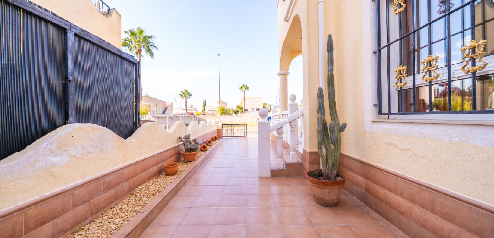 Wederverkoop - Quad - Urb. La Marina