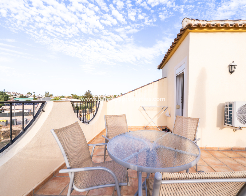 Wederverkoop - Quad - Urb. La Marina